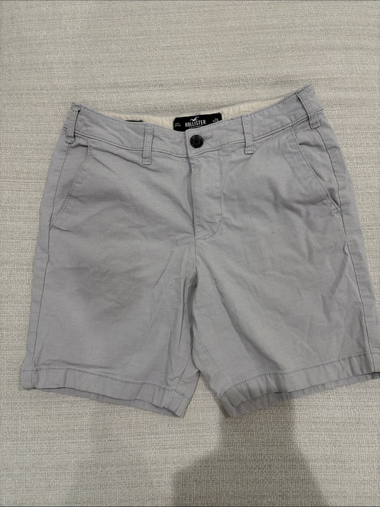 Hollister Other - Hollister Men's Light Gray Flat-Front Chino Shorts